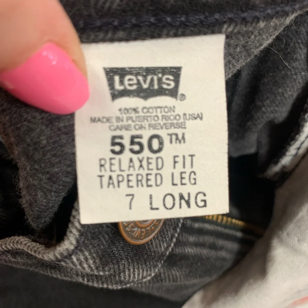 Vintage Levi’s 550 - Picture 6 of 8